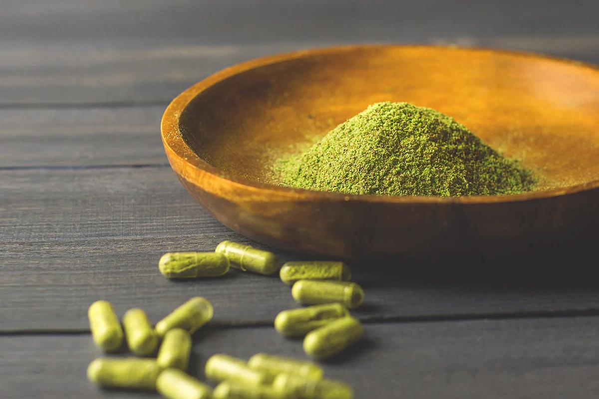 The Health Benefits of Kratom Is It the Miracle Plant of the Future?